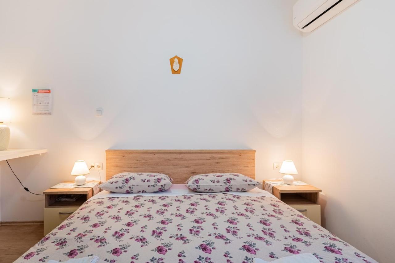 Room Laudina Cres Eksteriør bilde